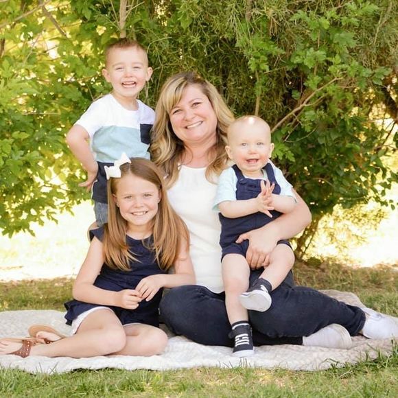 Meet your Posher, Shaari - Picture 1 of 1